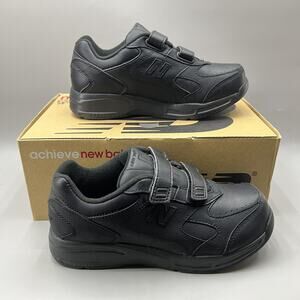 New Balance 576 Walking Shoes Womens Size 6.5 EE X-Wide Strap Comfort Sneakers
